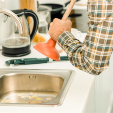 Por que a Pia da Cozinha Entope?